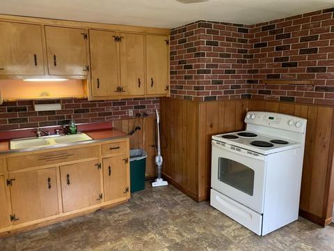 152 Vincent St, Springfield, MA 01129 photo 10