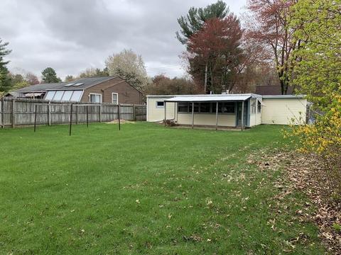 152 Vincent St, Springfield, MA 01129 photo 7