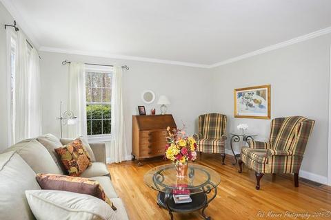 2 Castlegate Rd, Amesbury, MA 01913 photo 10