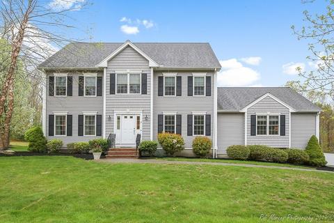 2 Castlegate Rd, Amesbury, MA 01913 photo 1
