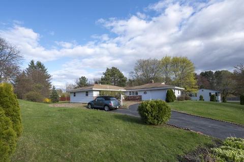 1 Rogers Rd, Danvers, MA 01923 photo 2