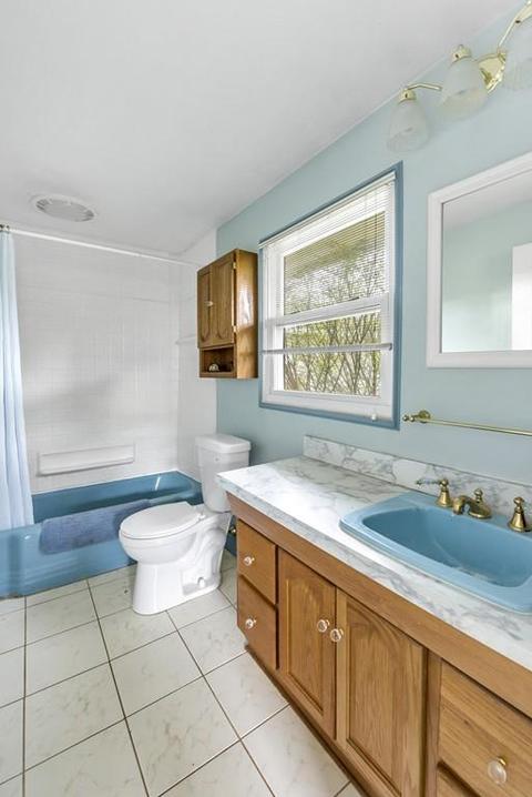 1 Rogers Rd, Danvers, MA 01923 photo 6