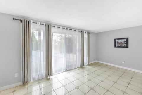 1 Rogers Rd, Danvers, MA 01923 photo 9