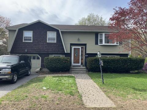 32 Cross St, Reading, MA 01867 photo 1