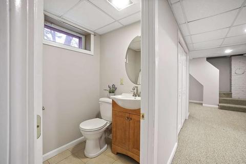 51 Coolidge Rd, Walpole, MA 02081 photo 15