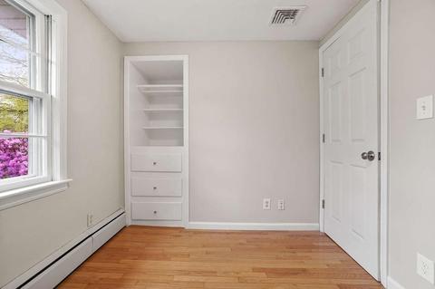 51 Coolidge Rd, Walpole, MA 02081 photo 9