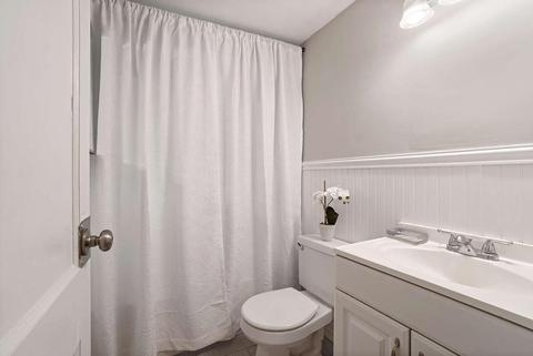 51 Coolidge Rd, Walpole, MA 02081 photo 13