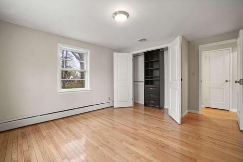 51 Coolidge Rd, Walpole, MA 02081 photo 8
