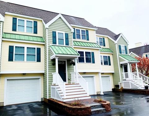 35 Collins St #12, Danvers, MA 01923 photo 1