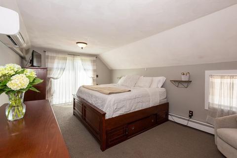 74 Centre St, Danvers, MA 01923 photo 19