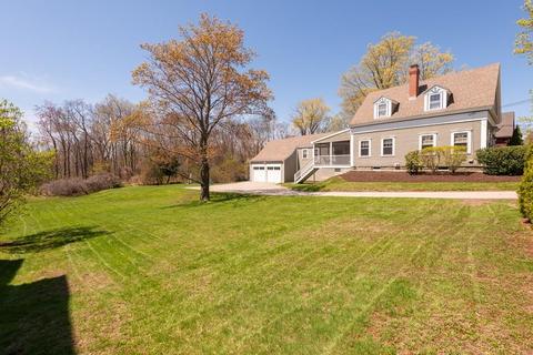 74 Centre St, Danvers, MA 01923 photo 2