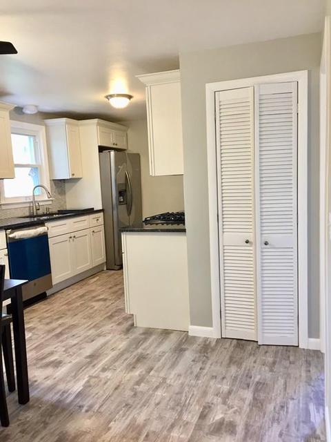 57 Middlebrook Dr, Springfield, MA 01129 photo 6