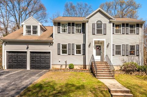 36 Rice Rd, Reading, MA 01867 photo 1