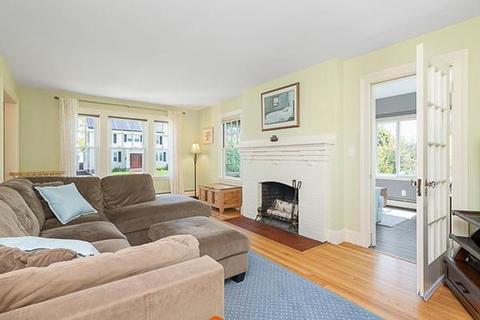 16 Swift Rd, Framingham, MA 01702 photo 5
