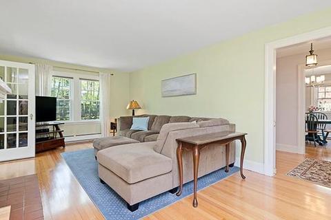 16 Swift Rd, Framingham, MA 01702 photo 4