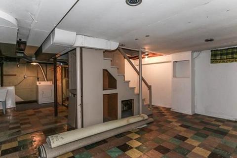 480 Plumtree Rd, Springfield, MA 01118 photo 24