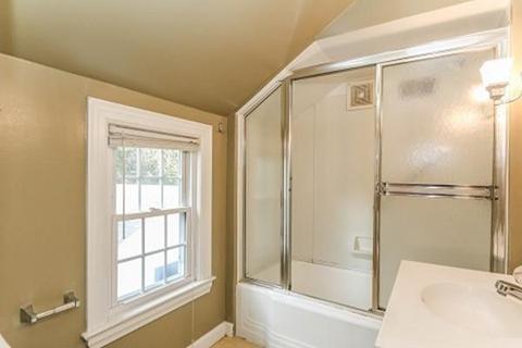 480 Plumtree Rd, Springfield, MA 01118 photo 13