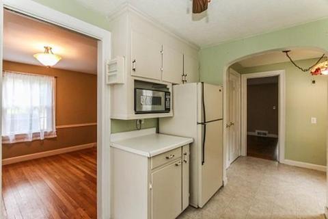 480 Plumtree Rd, Springfield, MA 01118 photo 6