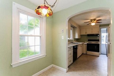 480 Plumtree Rd, Springfield, MA 01118 photo 7
