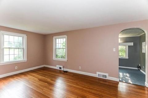 480 Plumtree Rd, Springfield, MA 01118 photo 12