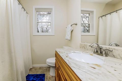 31 Drexel St, Worcester, MA 01602 photo 12