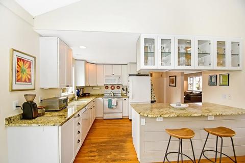 323 Great Rd, Maynard, MA 01754 photo 2