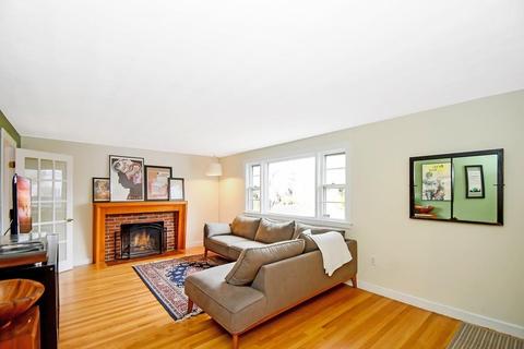 323 Great Rd, Maynard, MA 01754 photo 8