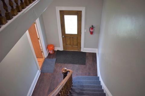38 John St, Worcester, MA 01609 photo 6