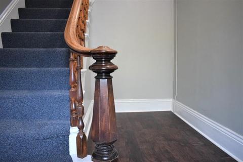 38 John St, Worcester, MA 01609 photo 7