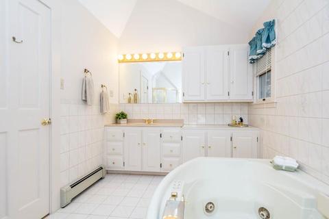 167 Summer Ave, Reading, MA 01867 photo 19
