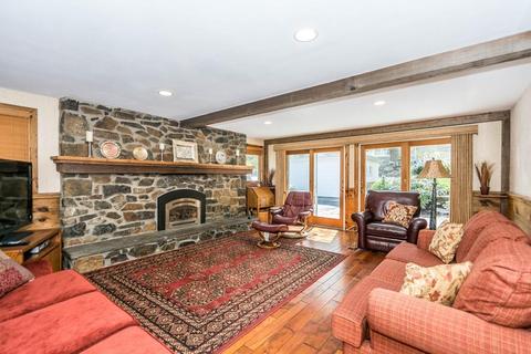 167 Summer Ave, Reading, MA 01867 photo 13