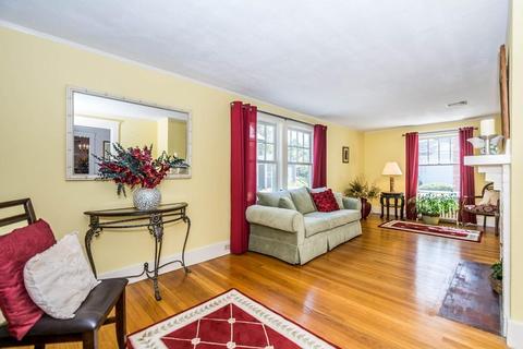 167 Summer Ave, Reading, MA 01867 photo 5