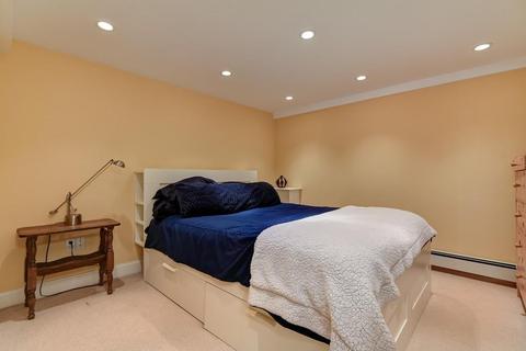 35 Rolling Ln, Needham, MA 02492 photo 22