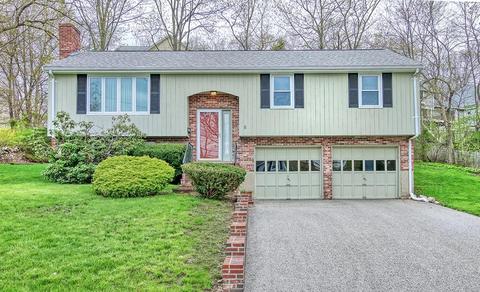 8 Fox Meadow Ln, Dedham, MA 02026 photo 1
