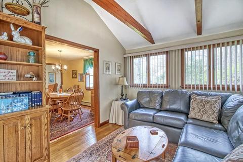 8 Fox Meadow Ln, Dedham, MA 02026 photo 10