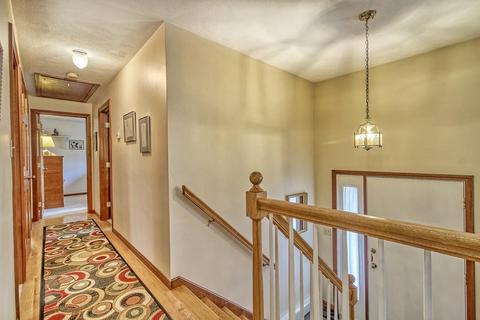 8 Fox Meadow Ln, Dedham, MA 02026 photo 11