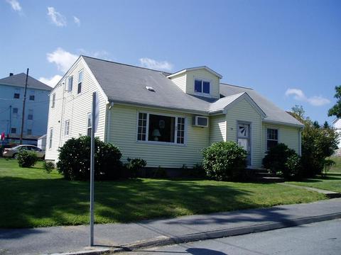95 Concord St, Fall River, MA 02723 photo 1