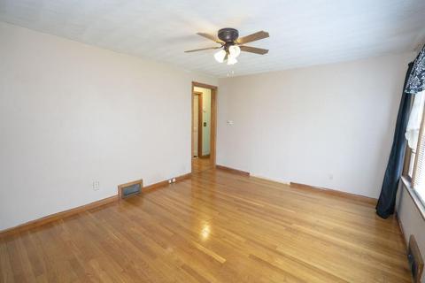 18 Jonquil Dr, Springfield, MA 01119 photo 8