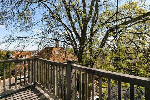 55 High St #3, Everett, MA 02149 photo 16