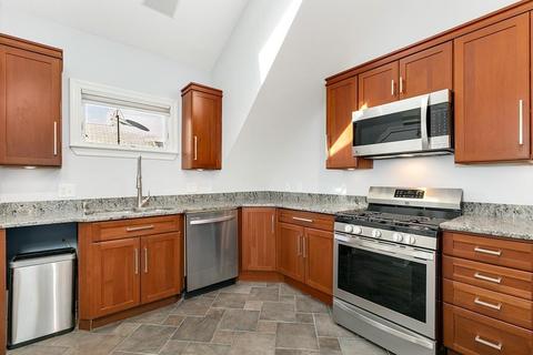 55 High St #3, Everett, MA 02149 photo 8