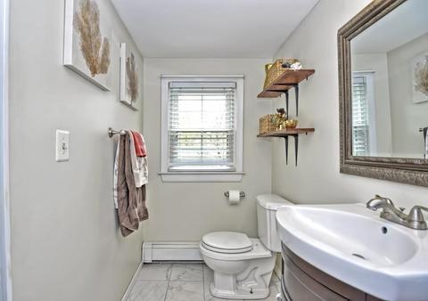 17 Beacon St, Walpole, MA 02081 photo 19