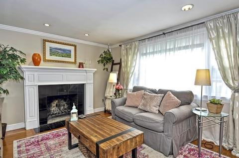 17 Beacon St, Walpole, MA 02081 photo 9