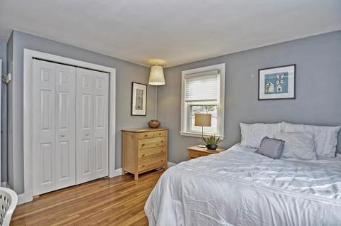 17 Beacon St, Walpole, MA 02081 photo 18
