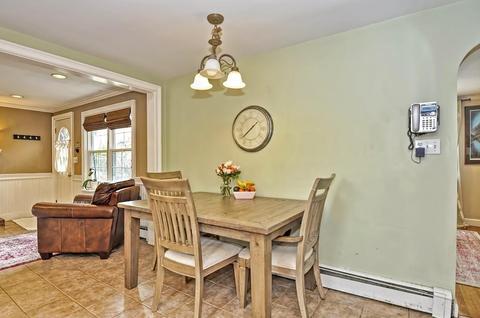 17 Beacon St, Walpole, MA 02081 photo 13