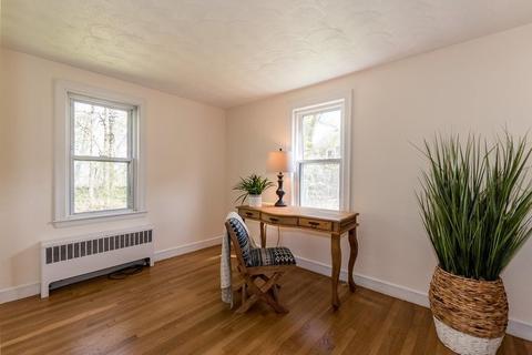 28 Charles St, Dedham, MA 02026 photo 11