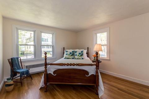 28 Charles St, Dedham, MA 02026 photo 9