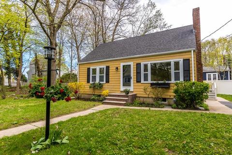 28 Charles St, Dedham, MA 02026 photo 1