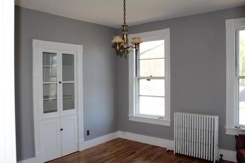 21 Park St, Easthampton, MA 01027 photo 9