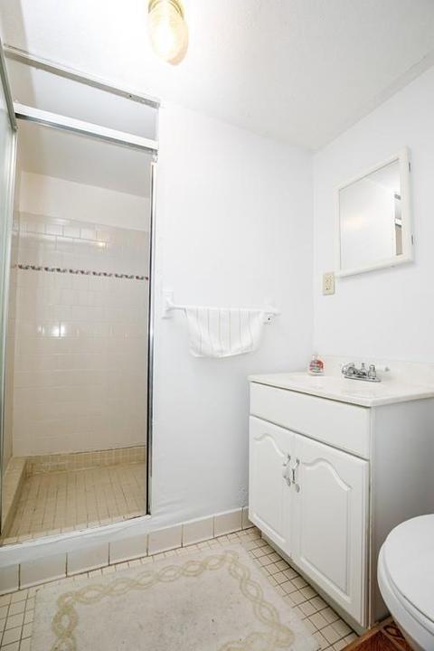 33 Rock Valley Ave, Everett, MA 02149 photo 28