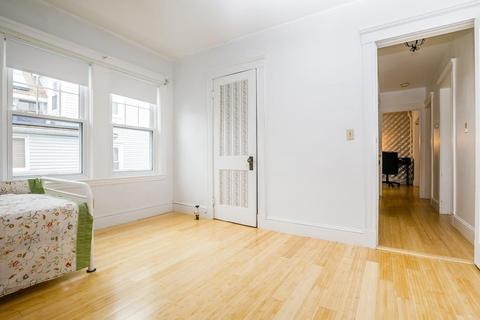 33 Rock Valley Ave, Everett, MA 02149 photo 15